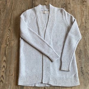 Gray open cardigan